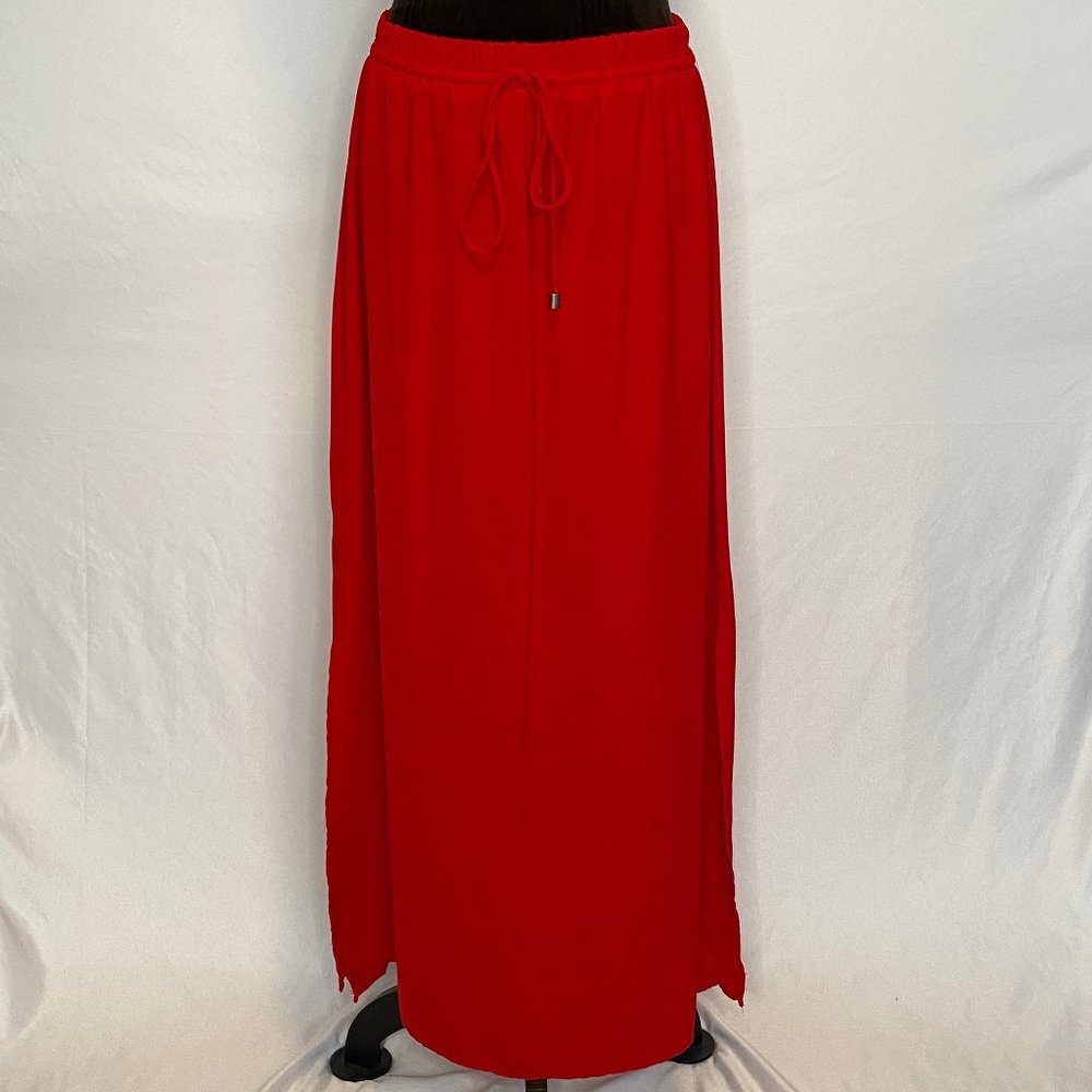 EUC Fourteenth Place Side Slit Maxi Skirt - Medium